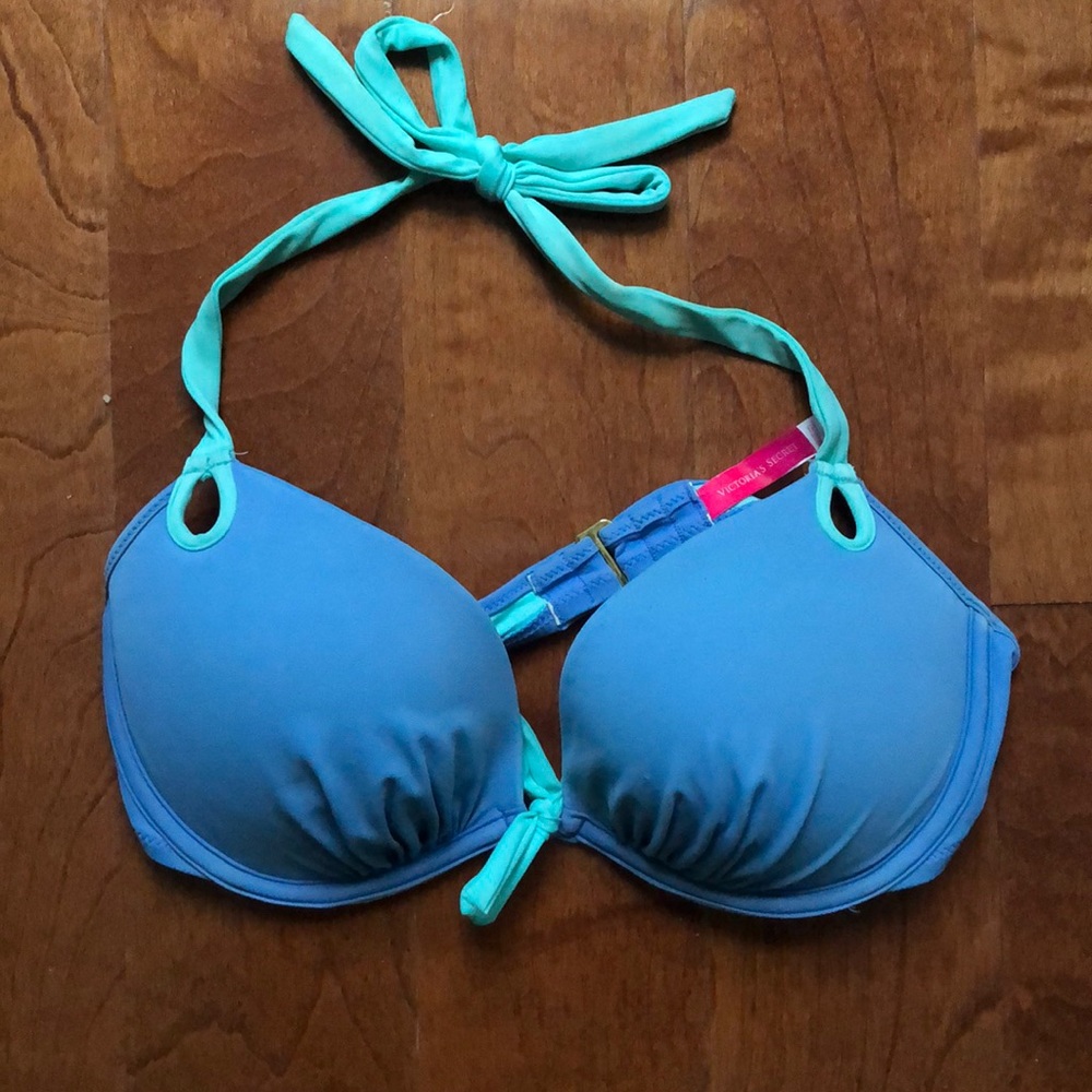 Victoria’s Secret bathing suit top